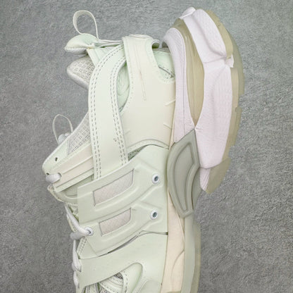 2025 0722 New night glow fluorescent shoes